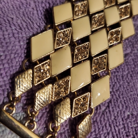 *❤️* LIKE * Heather's * JEWELRY DIGS * LIVE * SHOW * Notification ✨️😍 - Picture 5 of 16